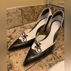 Franco Sarto Black White Oxford Wingtip Bow Heels
8 1/2 WOMENS great condition